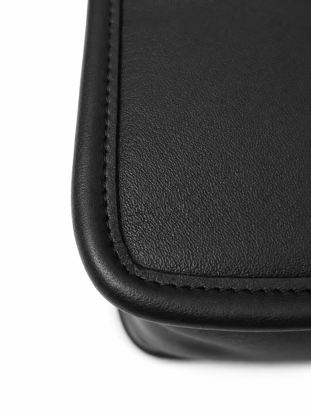 *****SOLD***** Coach Black Leather Turnlock Satchel - Picture 12 of 16